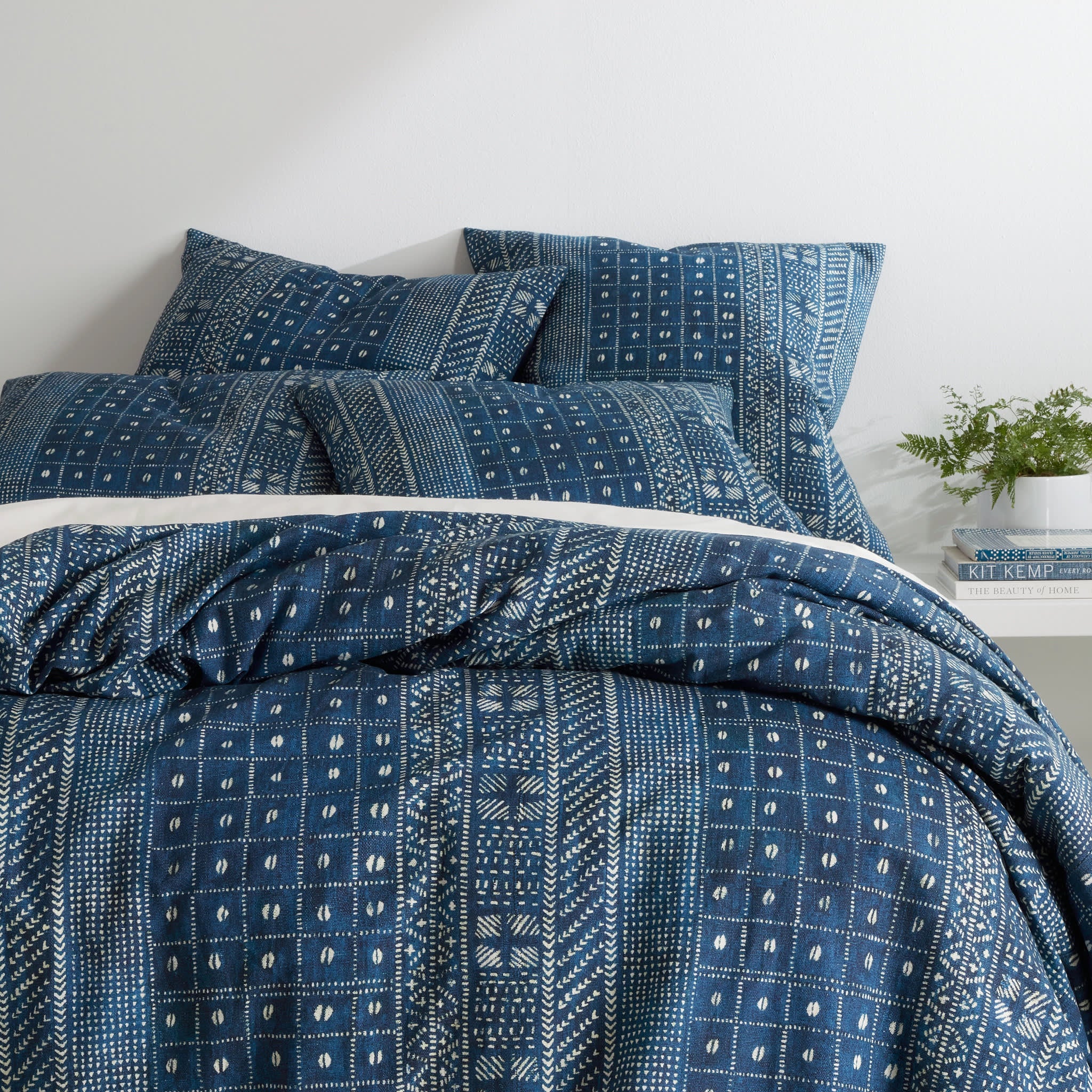Kodi Batik Duvet Cover | Indigo – Annie Selke