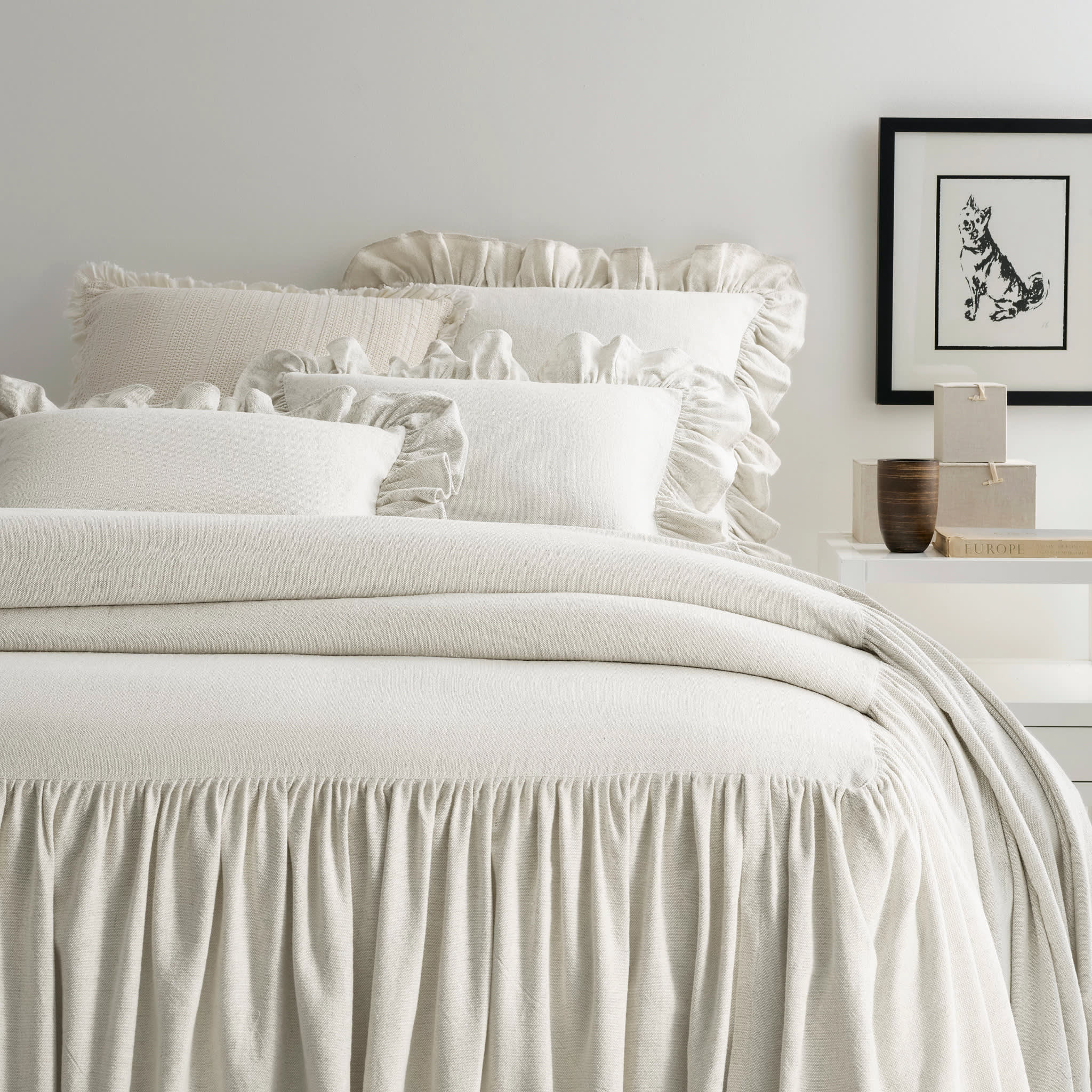 Wilton bedspread | Natural – Annie Selke