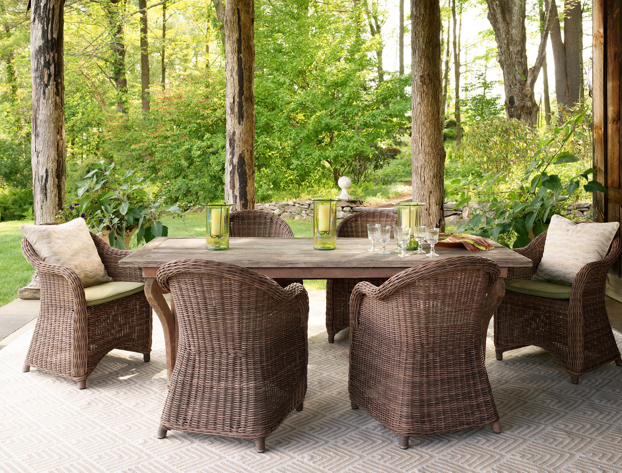 Cleo Handwoven Indoor/Outdoor Rug by Bunny Williams | Cement