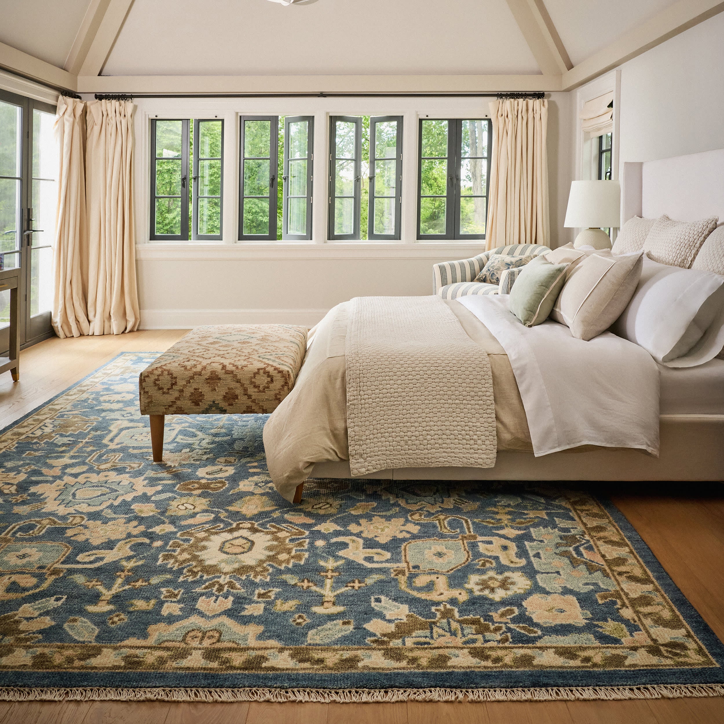 Camille Hand Knotted Wool Rug | Navy – Annie Selke
