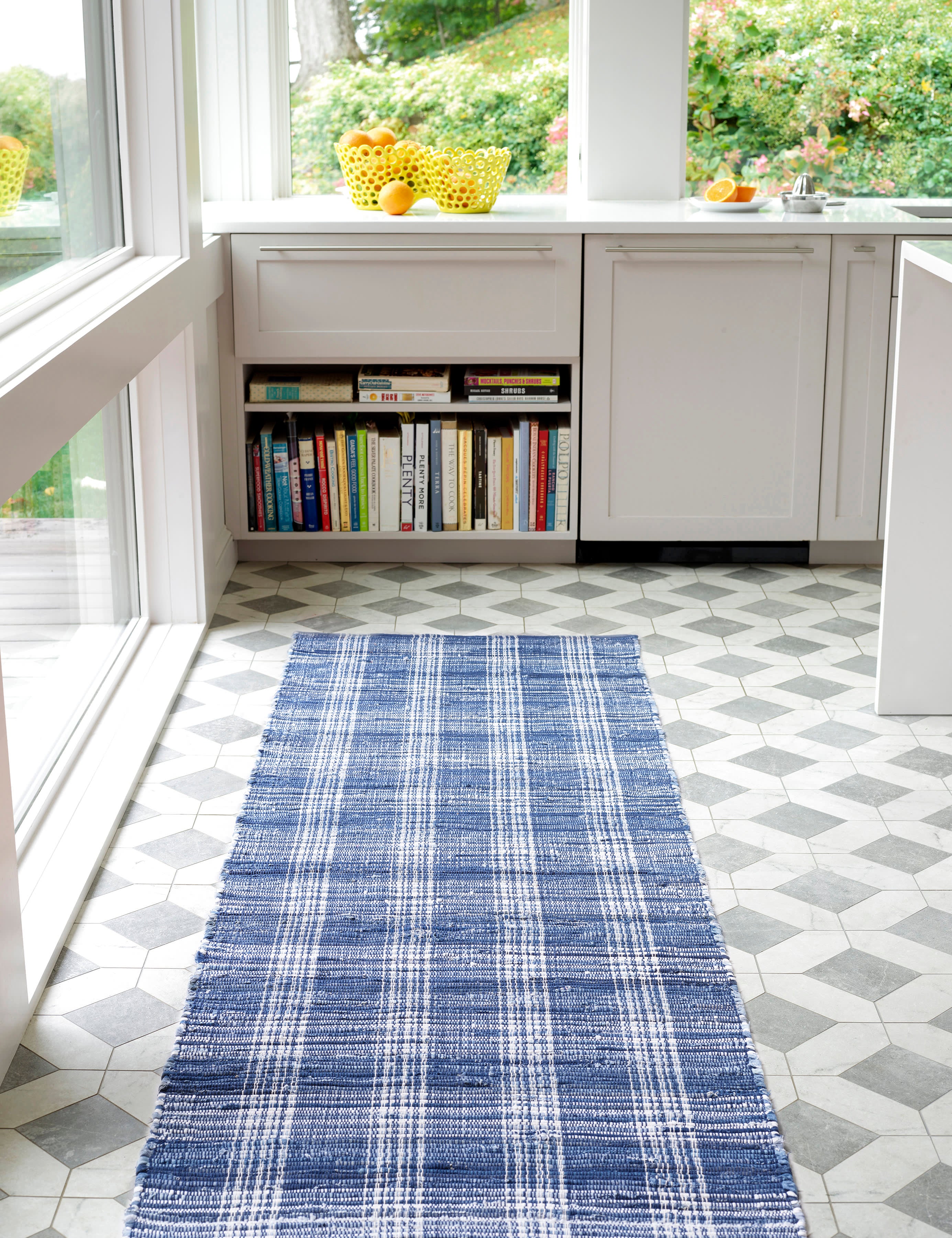 Denim Plaid Handwoven Cotton Rug | Blue – Annie Selke
