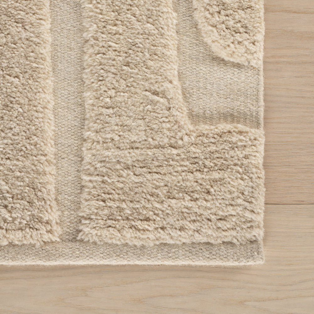 Ais Abstract Bohemian Rug | Ivory
