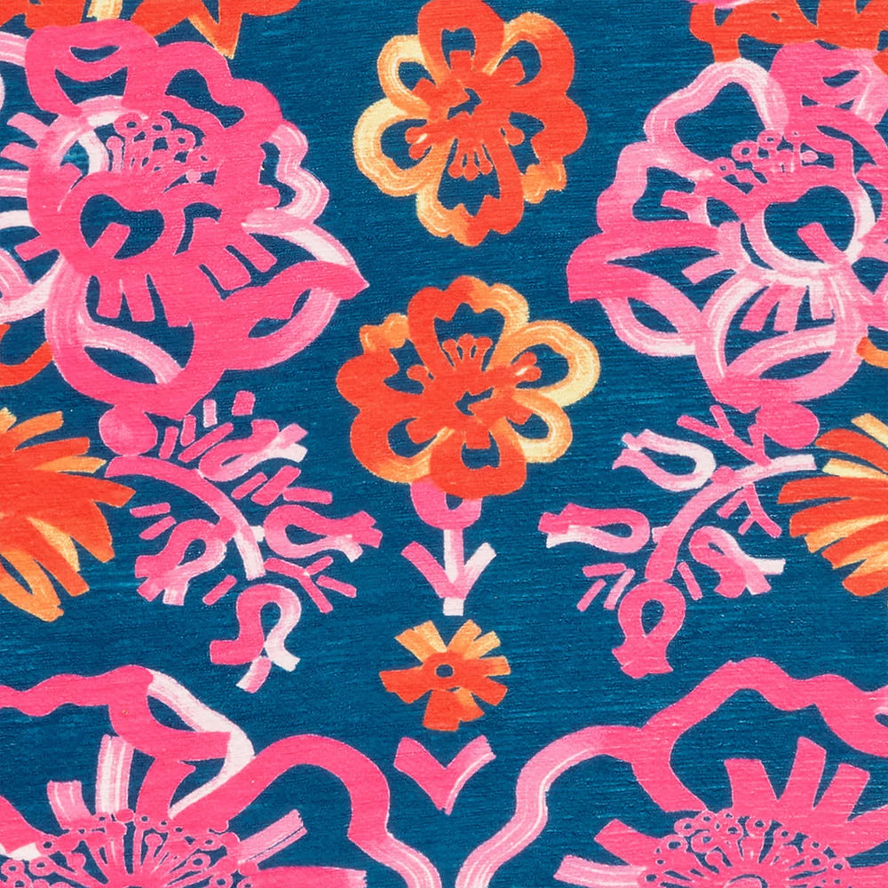 Graphic Gerbera Machine Washable Rug Swatch | Fuchsia