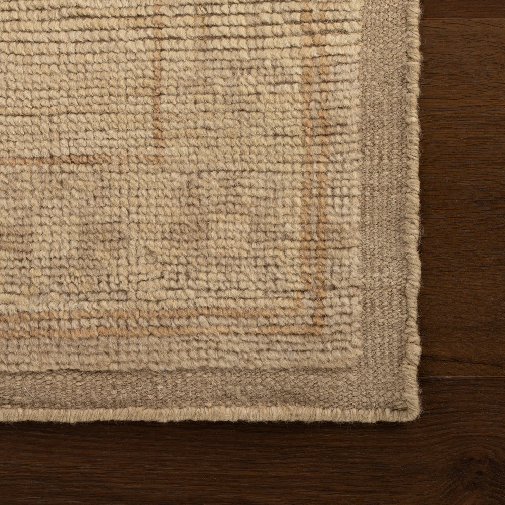 Tamalia Traditional Vintage Rug | Beige