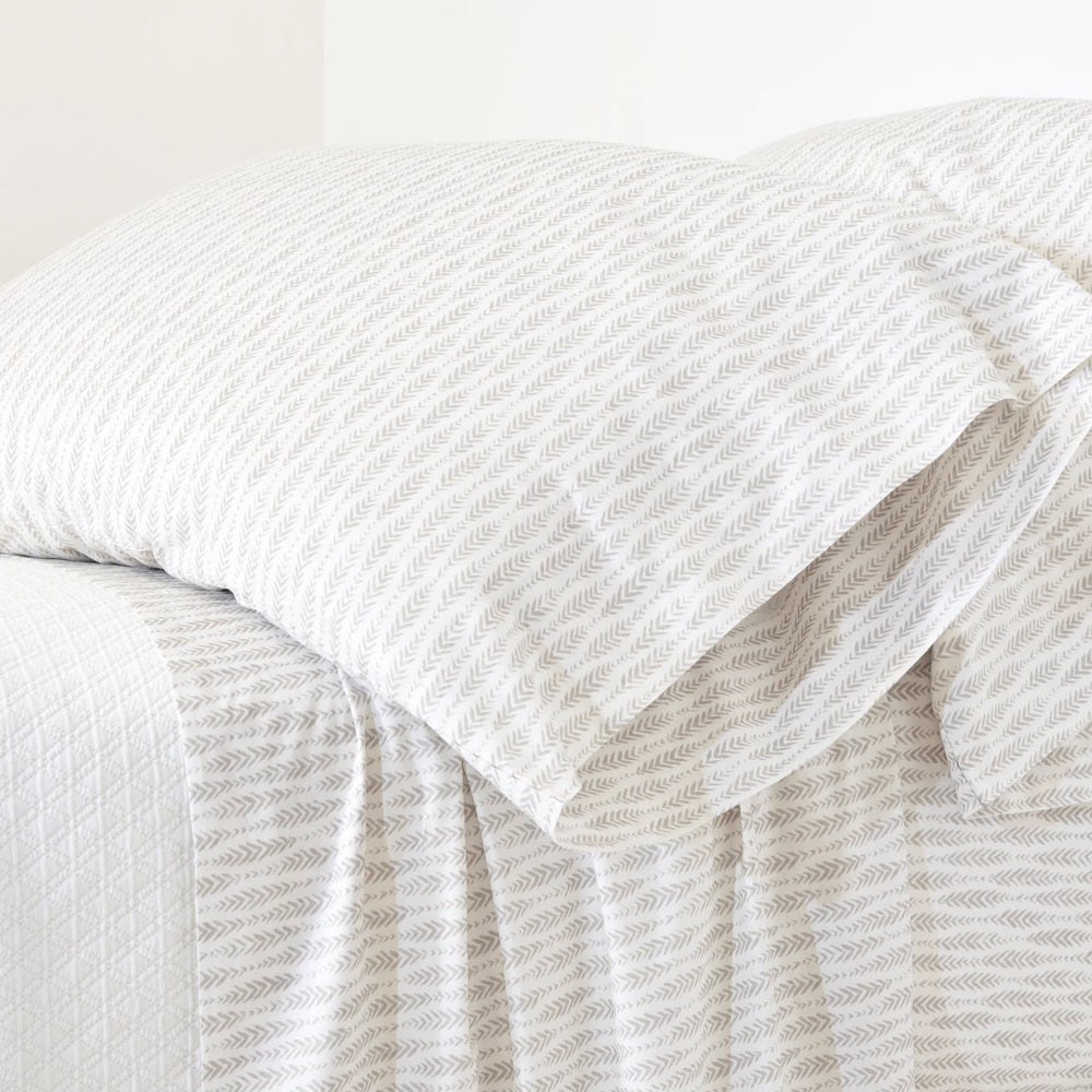 Feather Ogee Sheet Set | Dove Grey
