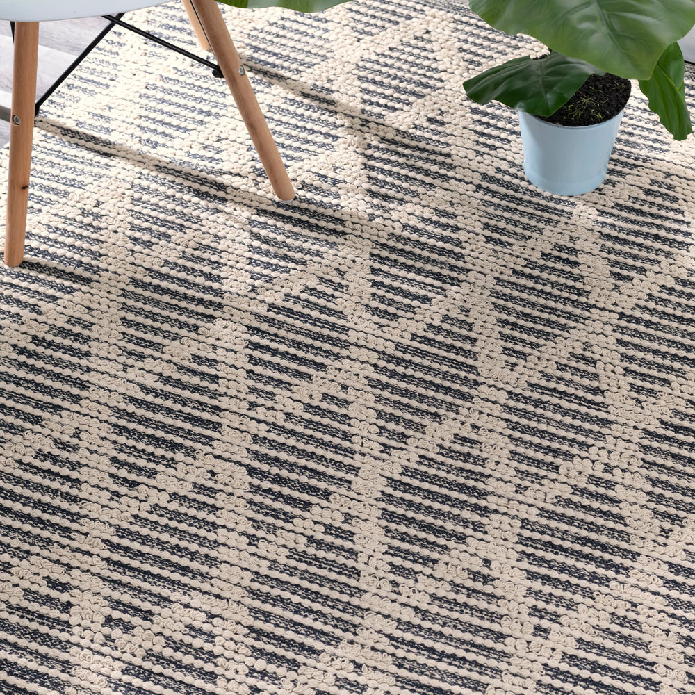 Textured Diamond Handwoven Cotton Rug | Blue/Ivory