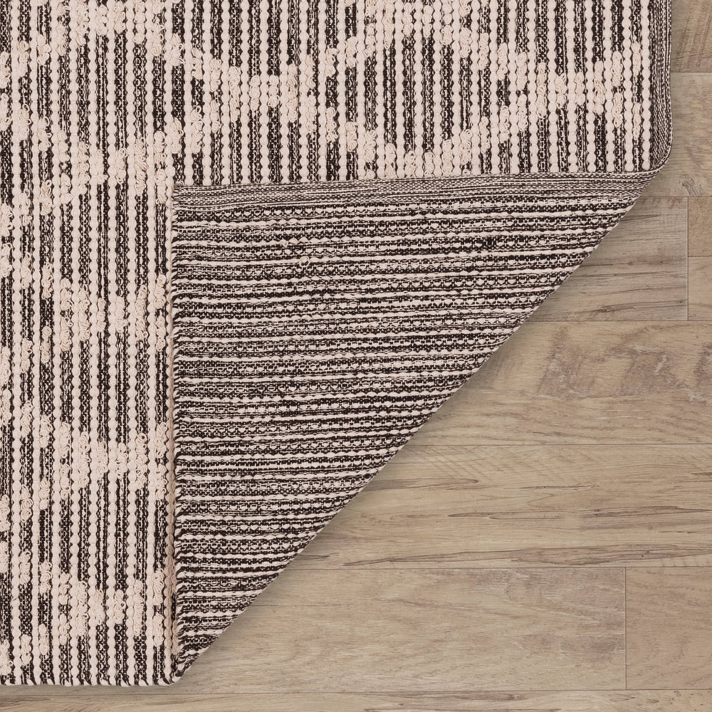 Textured Diamond Handwoven Cotton Rug | Black/Ivory
