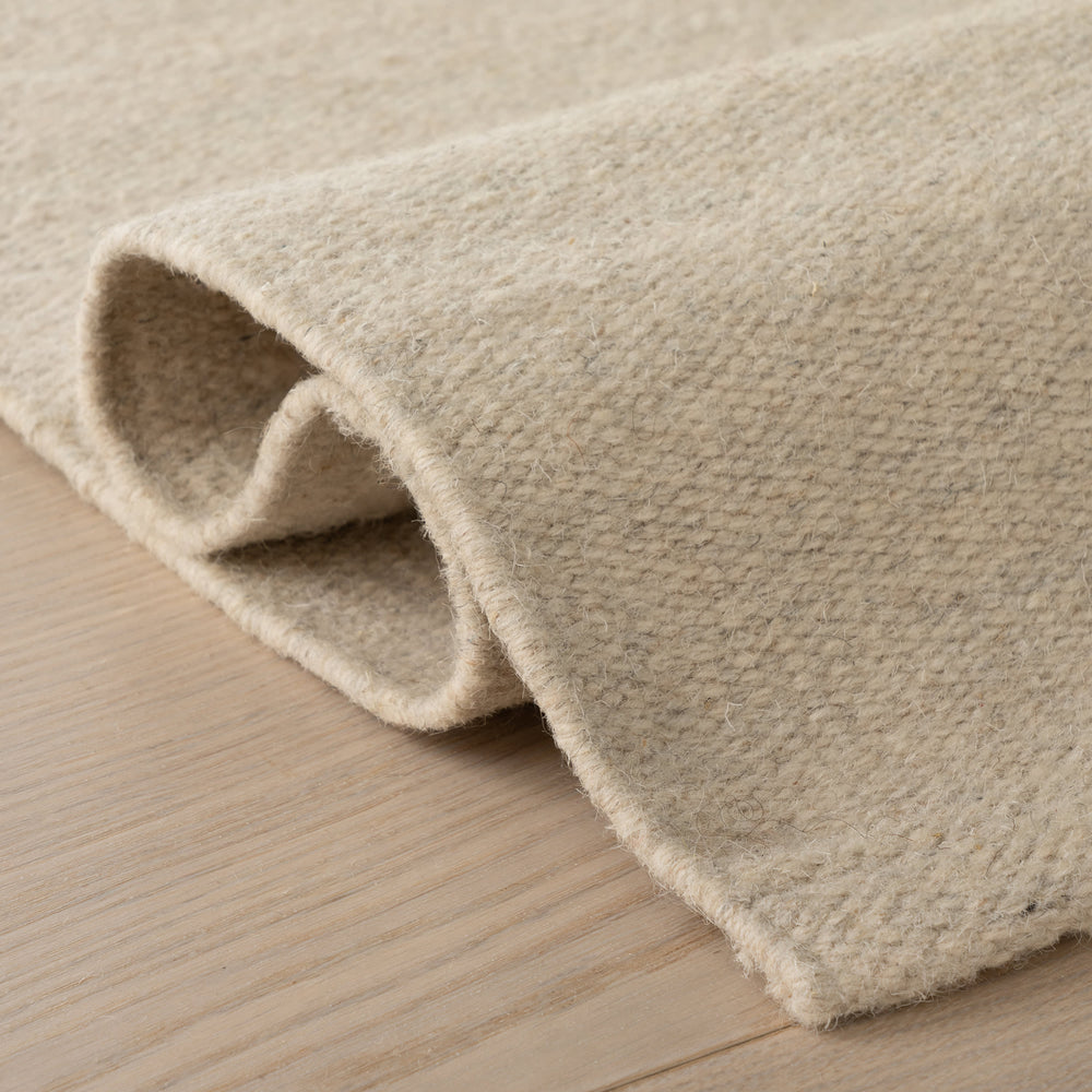 Iirela Modern Ivory Rug | Ivory