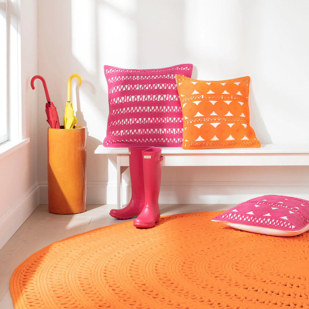 Bowline Handwoven Indoor/Outdoor Round Rug | Tangerine