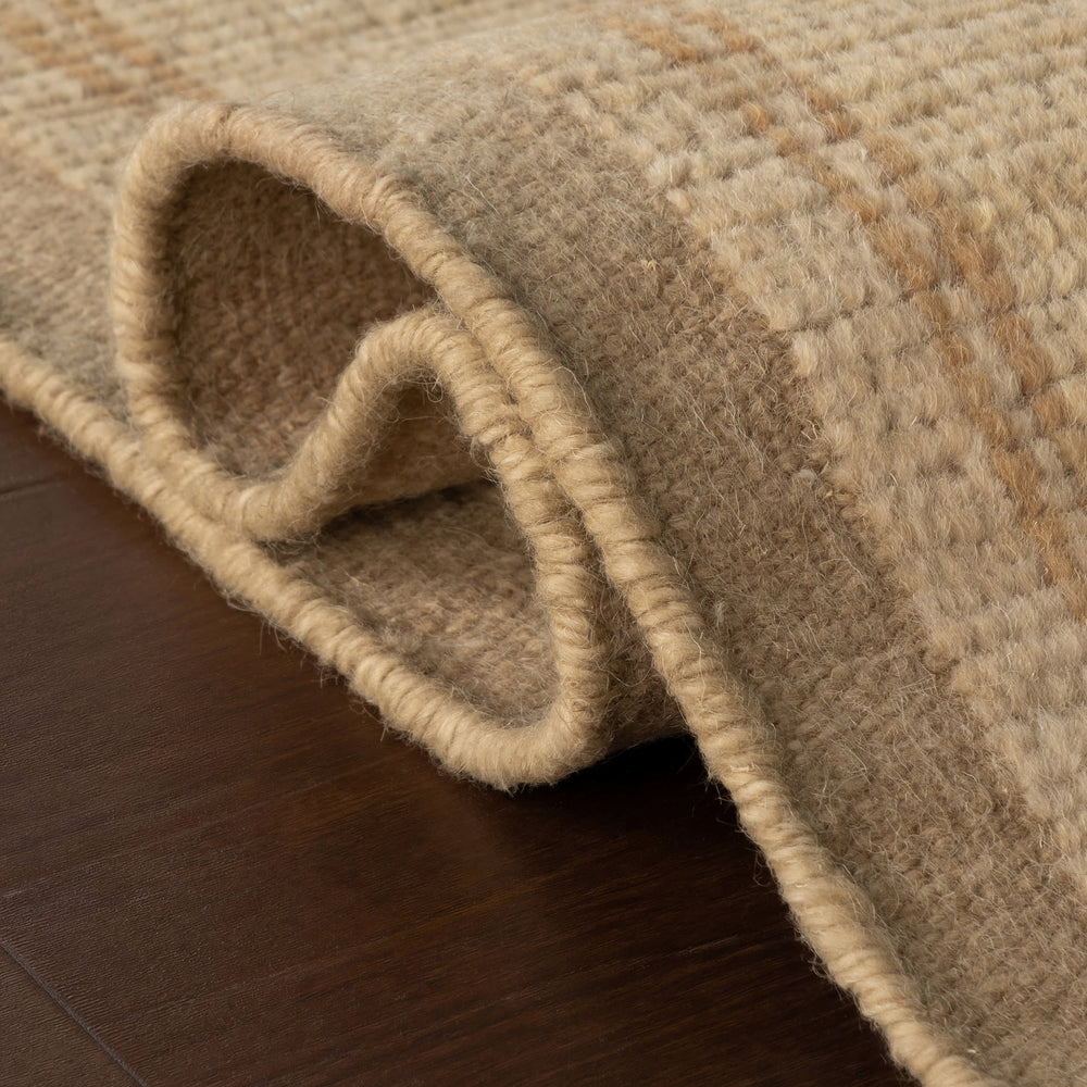 Tamalia Traditional Vintage Rug | Beige
