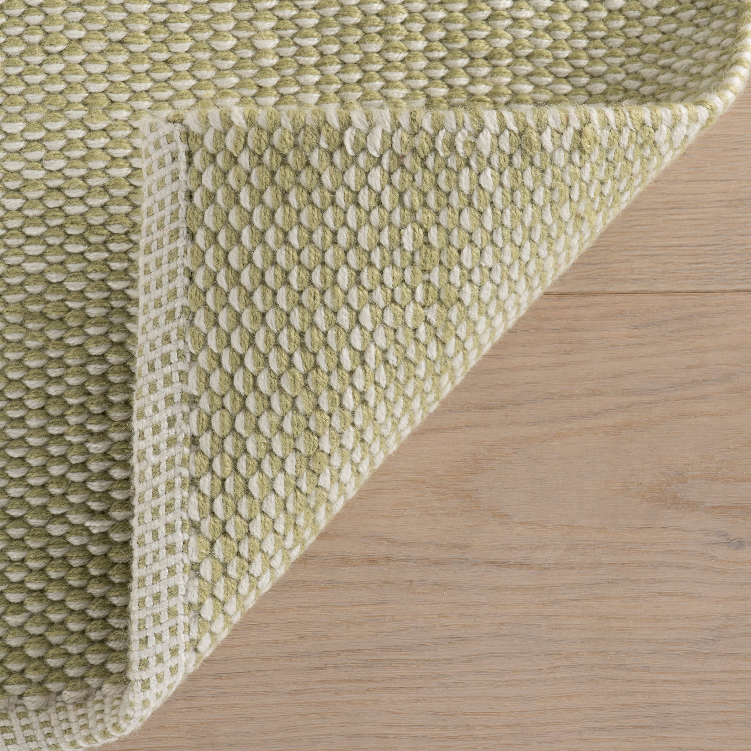 Pebble Handwoven Performance Rug | Green – Annie Selke