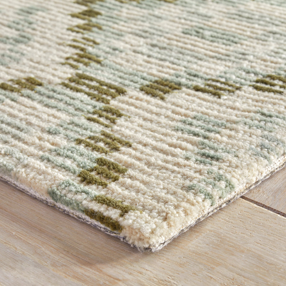 Diamond Cove Hand Tufted Wool Rug | Green