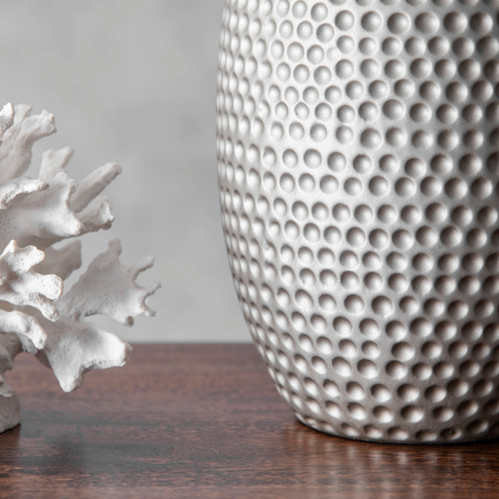 21-inch Stippled Metal Vase Table Lamp | Grey