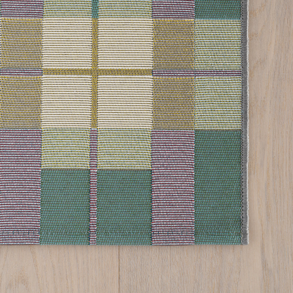 Sundara Modern Plaid Indoor/Outdoor Rug | Blue Multi