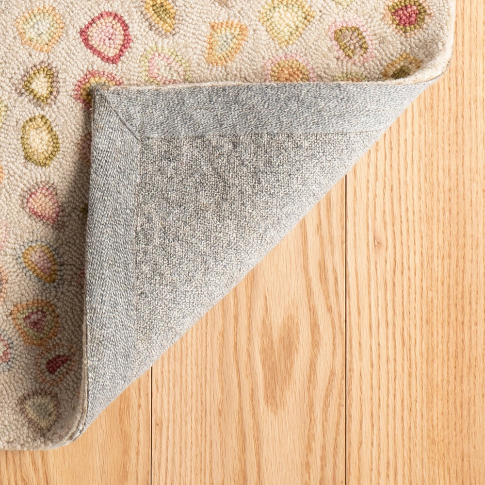Cats Paw Hand Micro Hooked Wool Rug | Pastel
