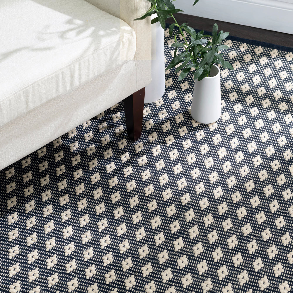 Dainty Diamond Handwoven Cotton Rug | Navy/Ivory