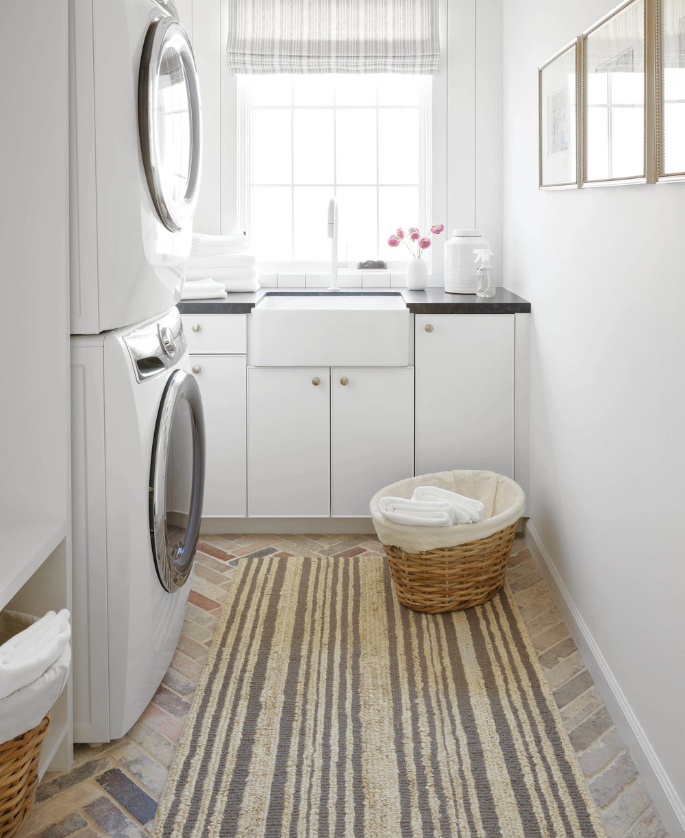 Calder Stripe Handwoven Jute Rug | Grey