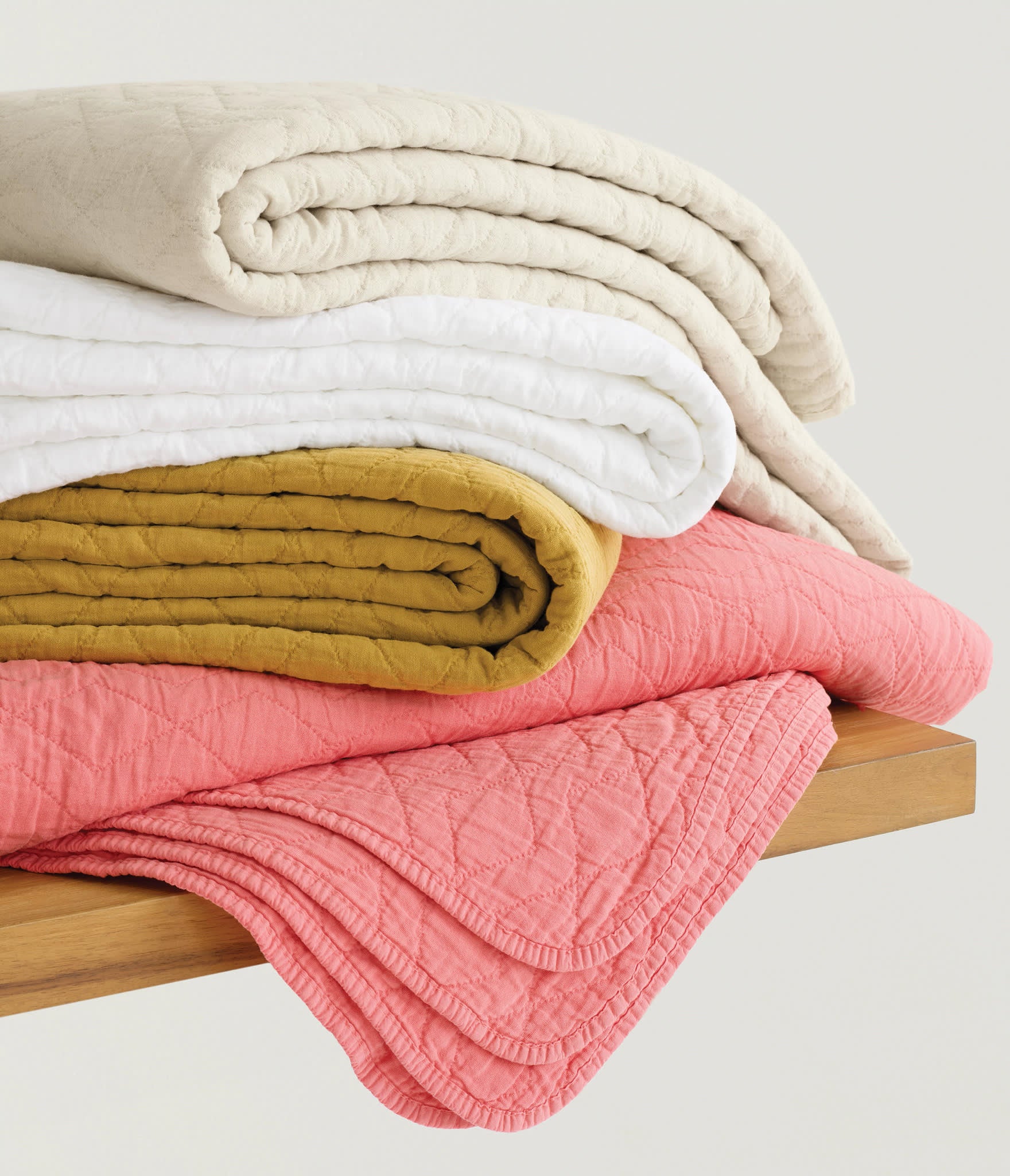 Sel Coverlet main image 1