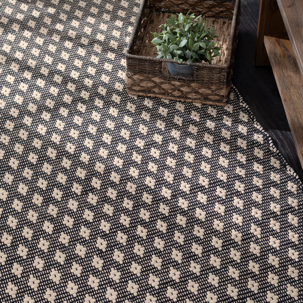 Dainty Diamond Handwoven Cotton Rug | Black/Ivory