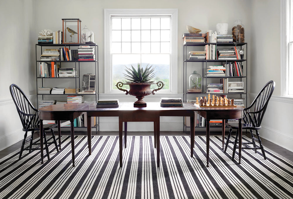 Birmingham Handwoven Indoor/Outdoor Rug | Black