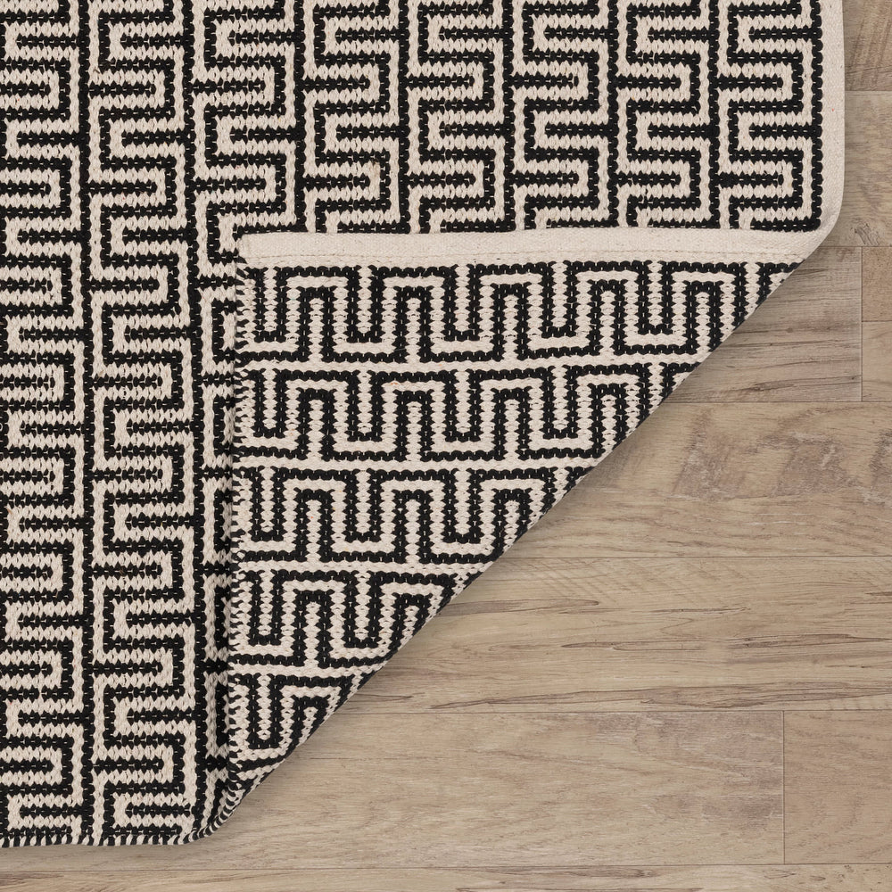 Zipper Handwoven Cotton Rug | Black/Ivory