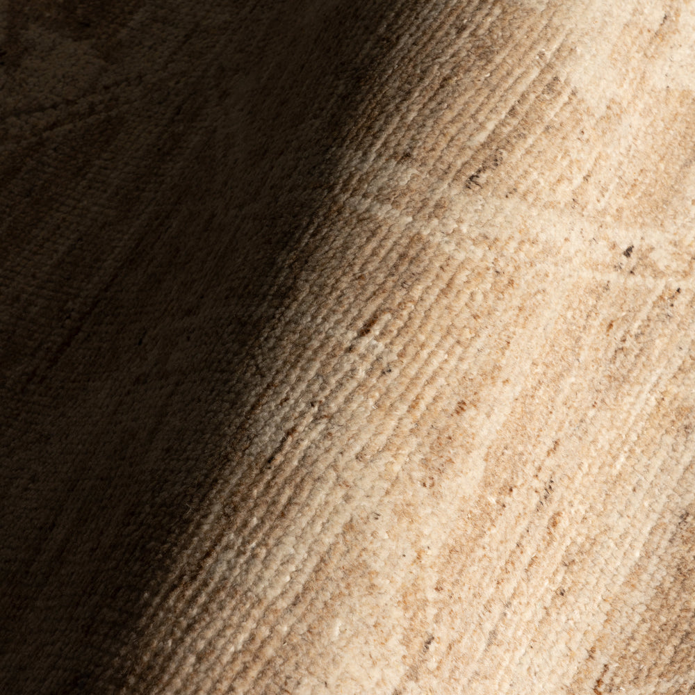 Parisa Traditional Vintage Rug | Peach