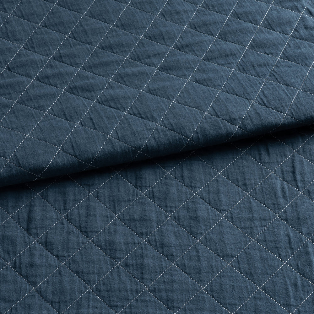 Amity Quilt | Navy