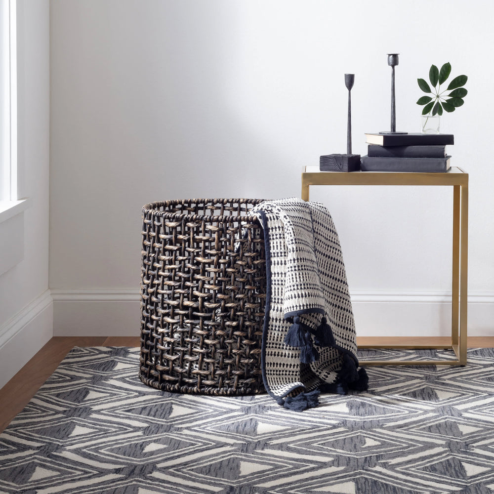 Titan Hand Micro Hooked Wool Rug | Black