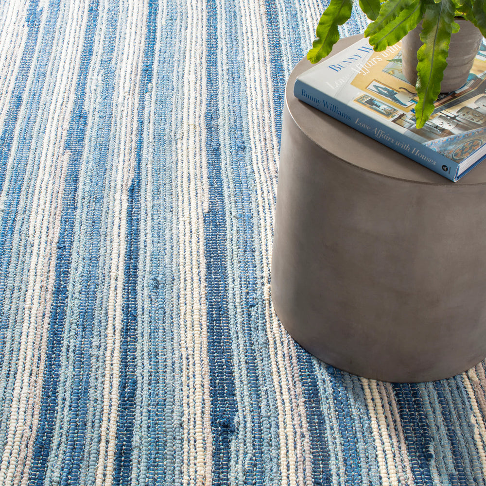Dorothy Handwoven Cotton Rug | Blue