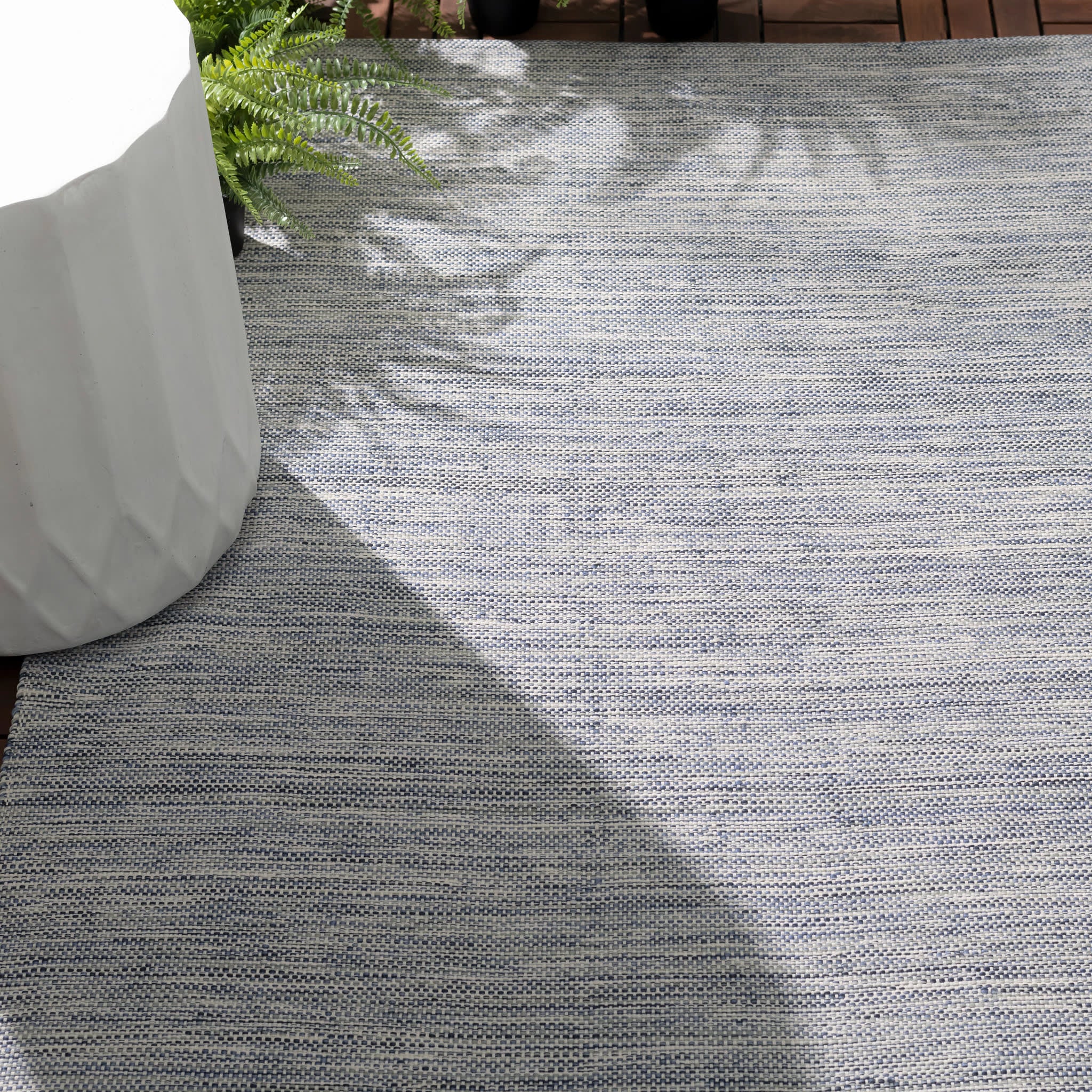 Solid Handwoven Handwoven Indoor/Outdoor Rug | Blue – Annie Selke