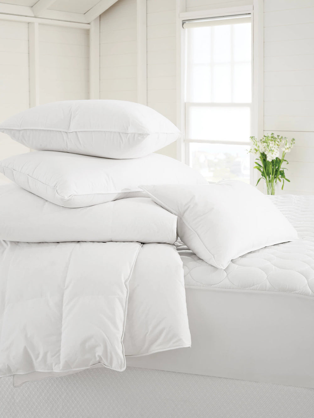 Mantra Down Alternative Pillow Insert | White