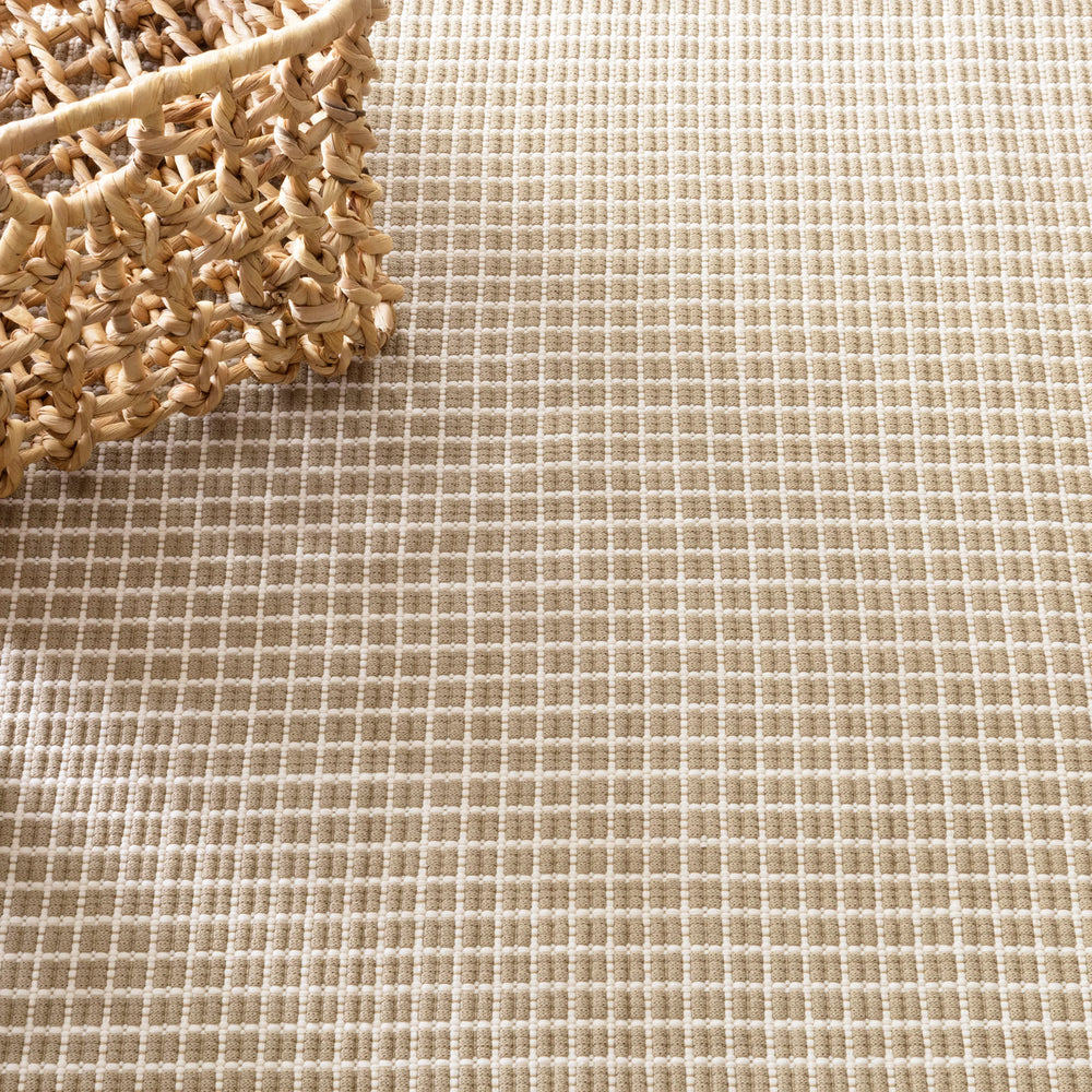 Gridiron Handwoven Indoor/Outdoor Rug | Wheat