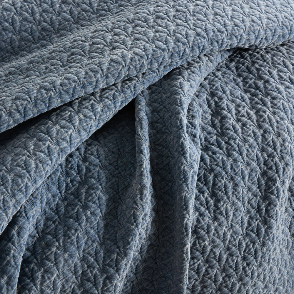 Hawley Matelasse Coverlet | Indigo