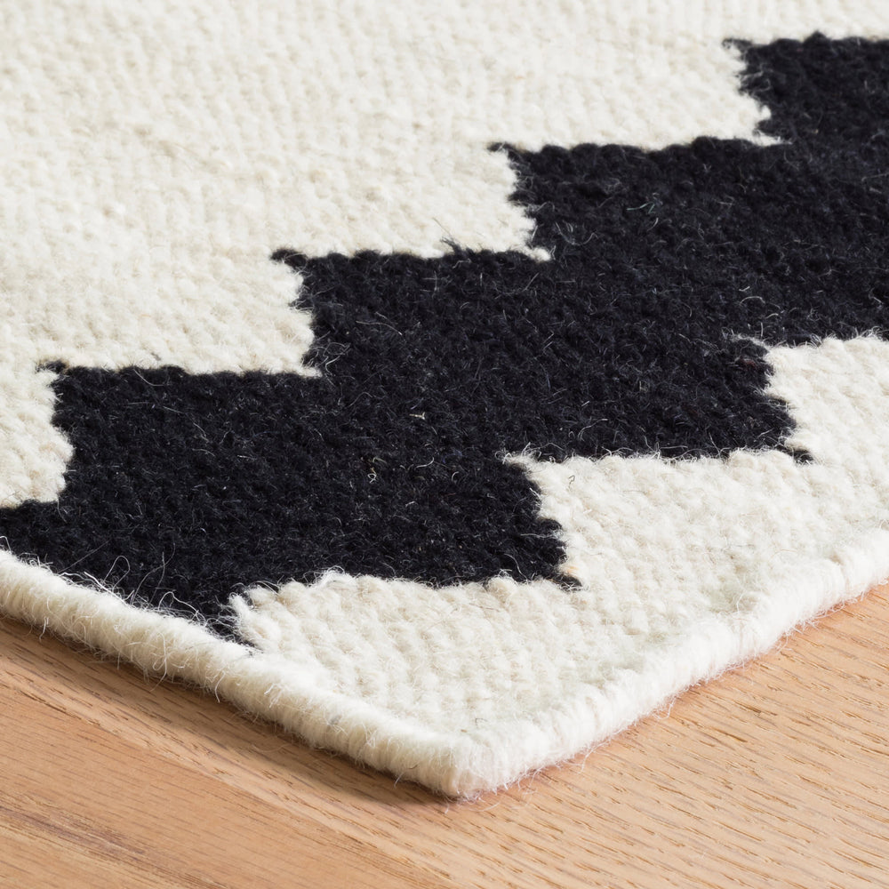 Senna Handwoven Wool Rug by Bunny Williams | Ivory/Black