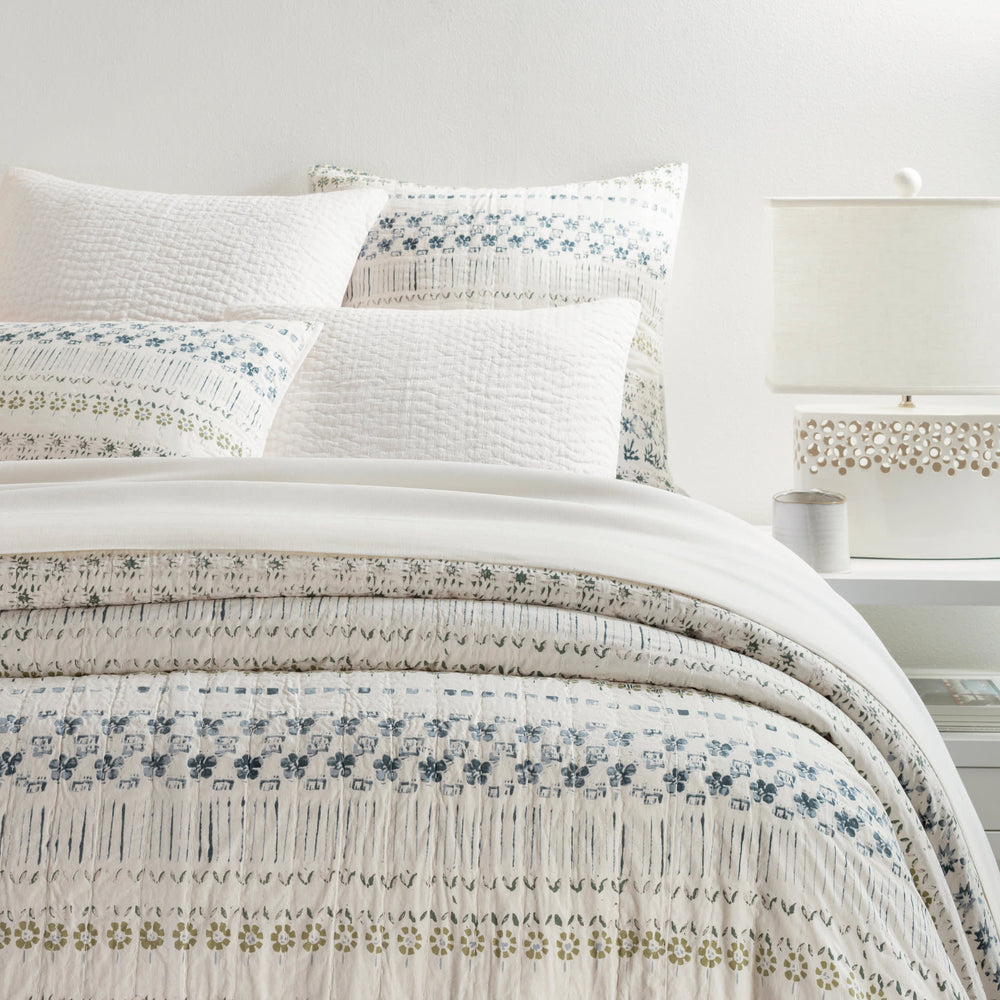 Hawthorn Coverlet | Neutral