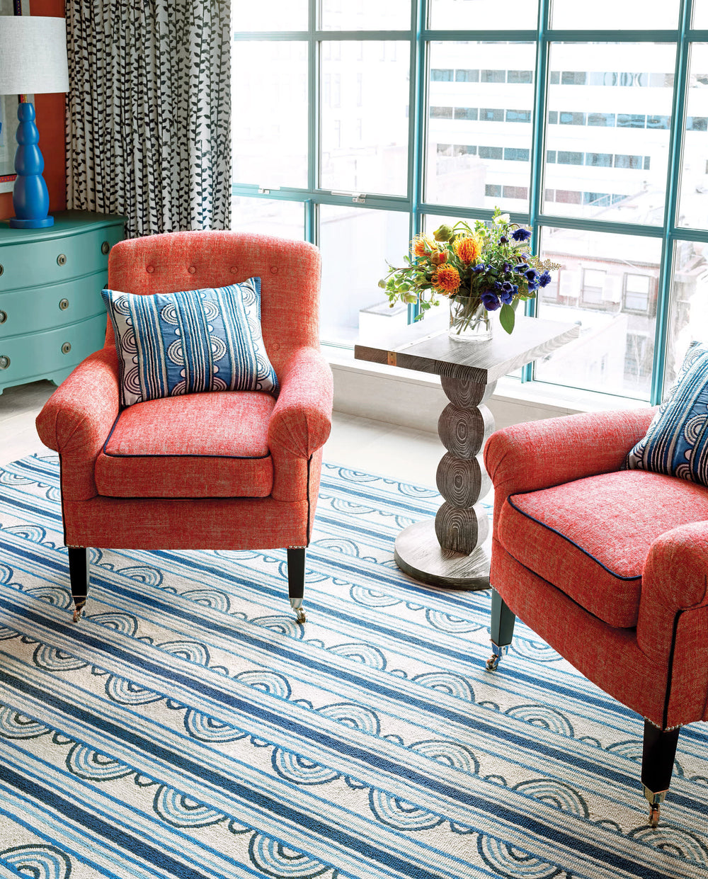 Button Hand Micro Hooked Wool Rug | Blue