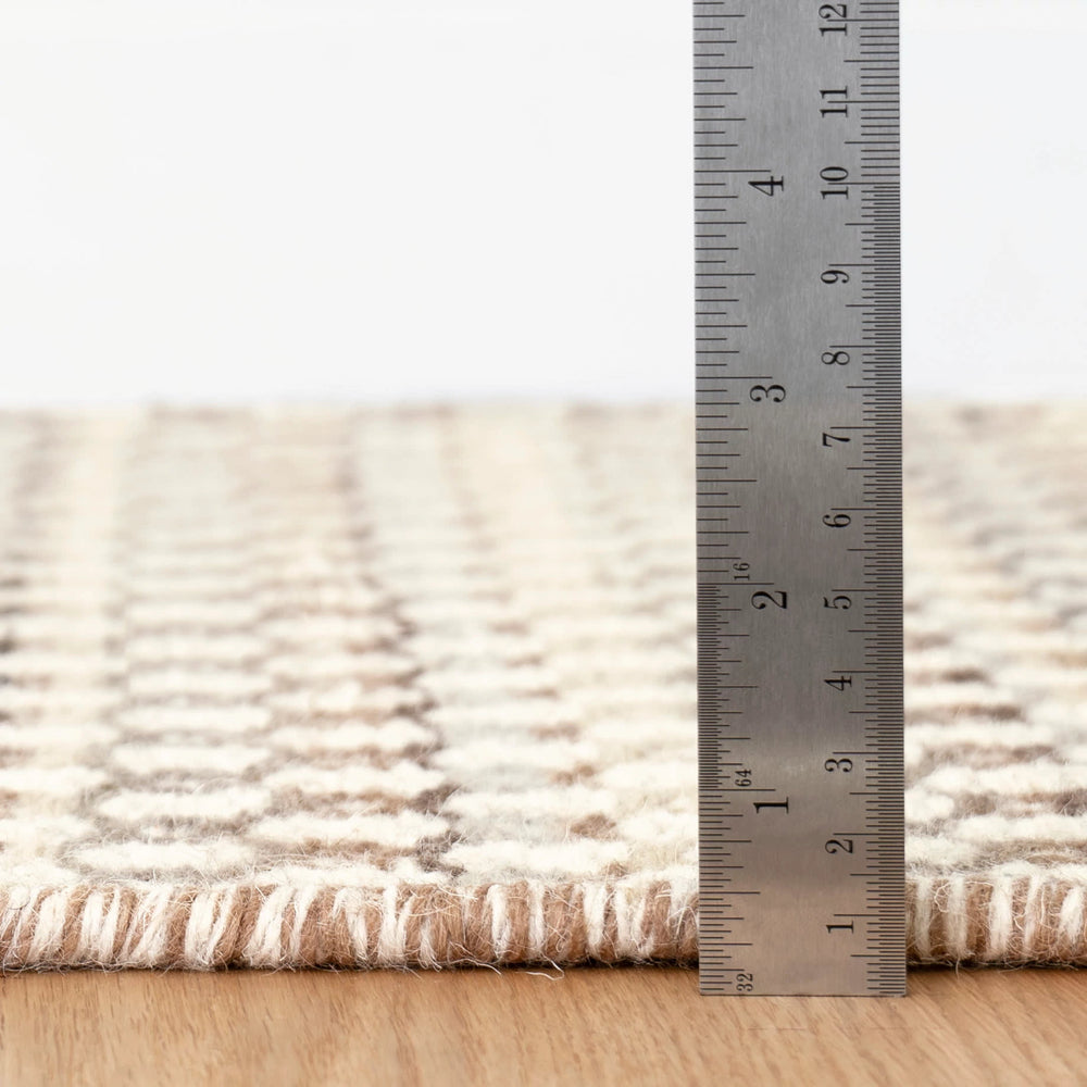 Poppy Handwoven Wool Rug | Natural