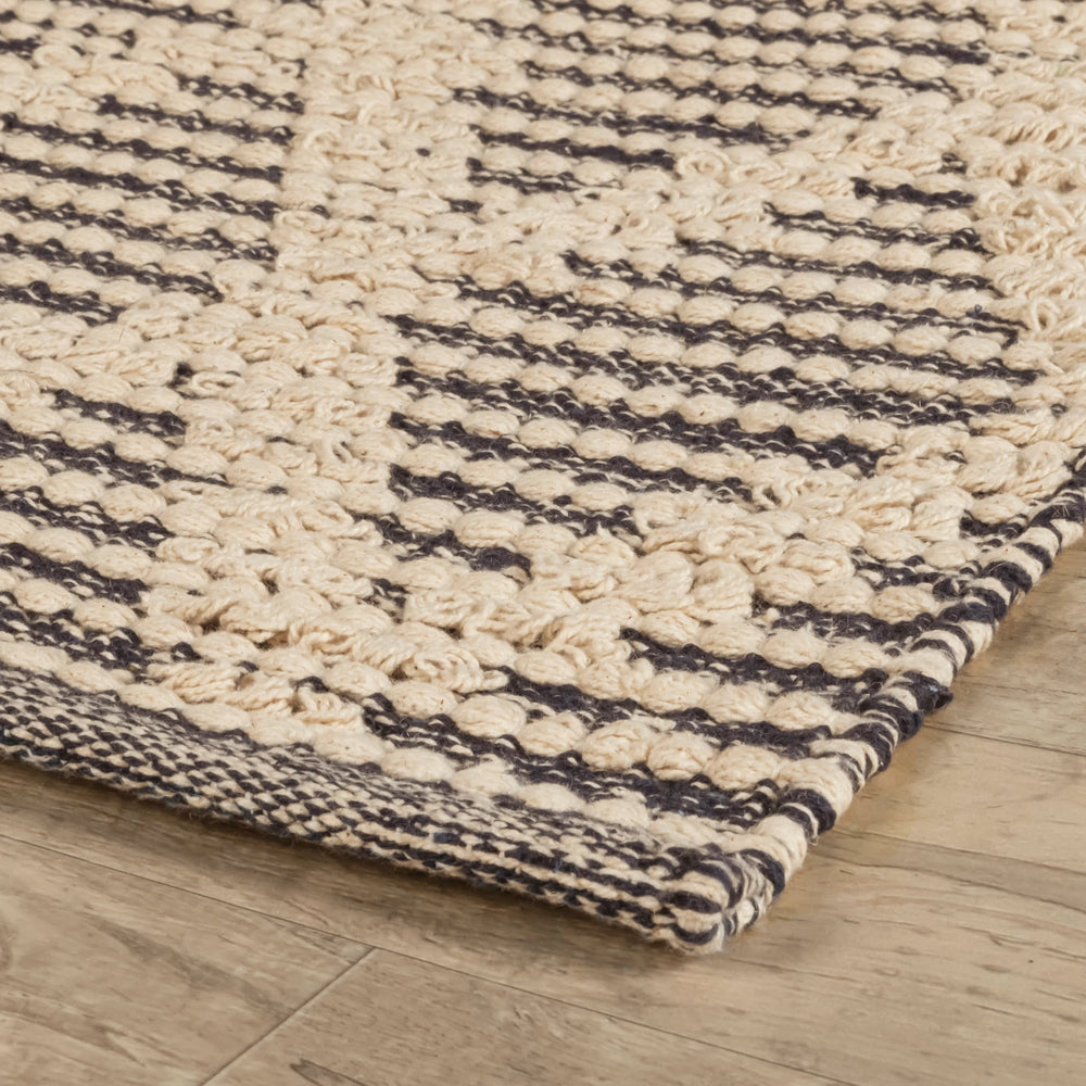Textured Diamond Handwoven Cotton Rug | Blue/Ivory