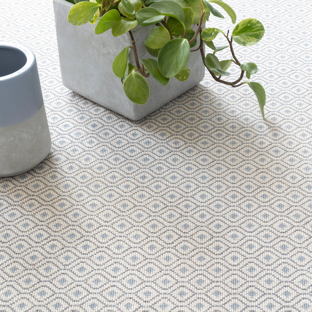 Bayberry Woven Wool Custom Rug | Ivory/Denim