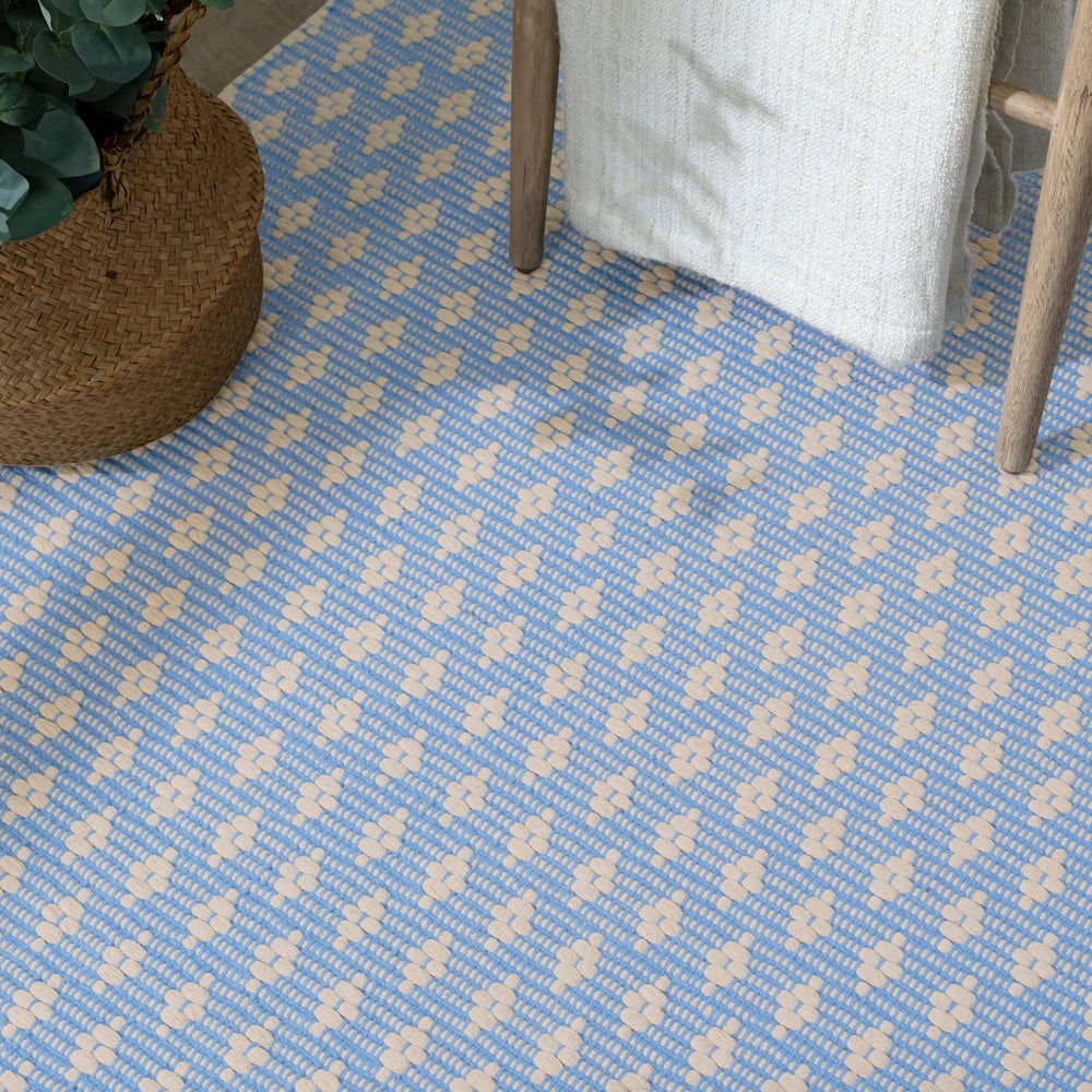 Dainty Diamond Handwoven Cotton Rug | Denim/Ivory