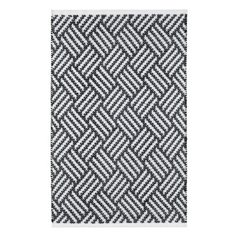 Crisscross Handwoven Indoor/Outdoor Rug | Black