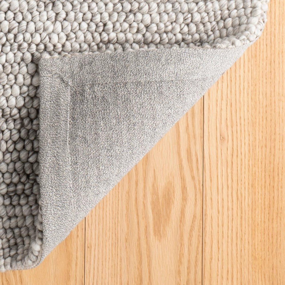 Niels Handwoven Woolviscose Rug | Grey