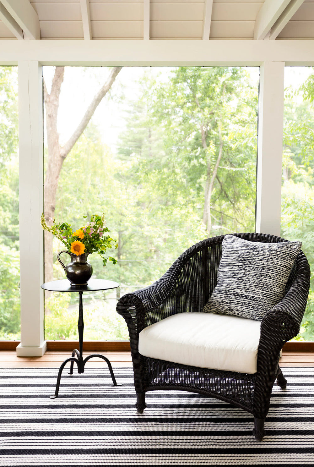 Birmingham Handwoven Indoor/Outdoor Rug | Black