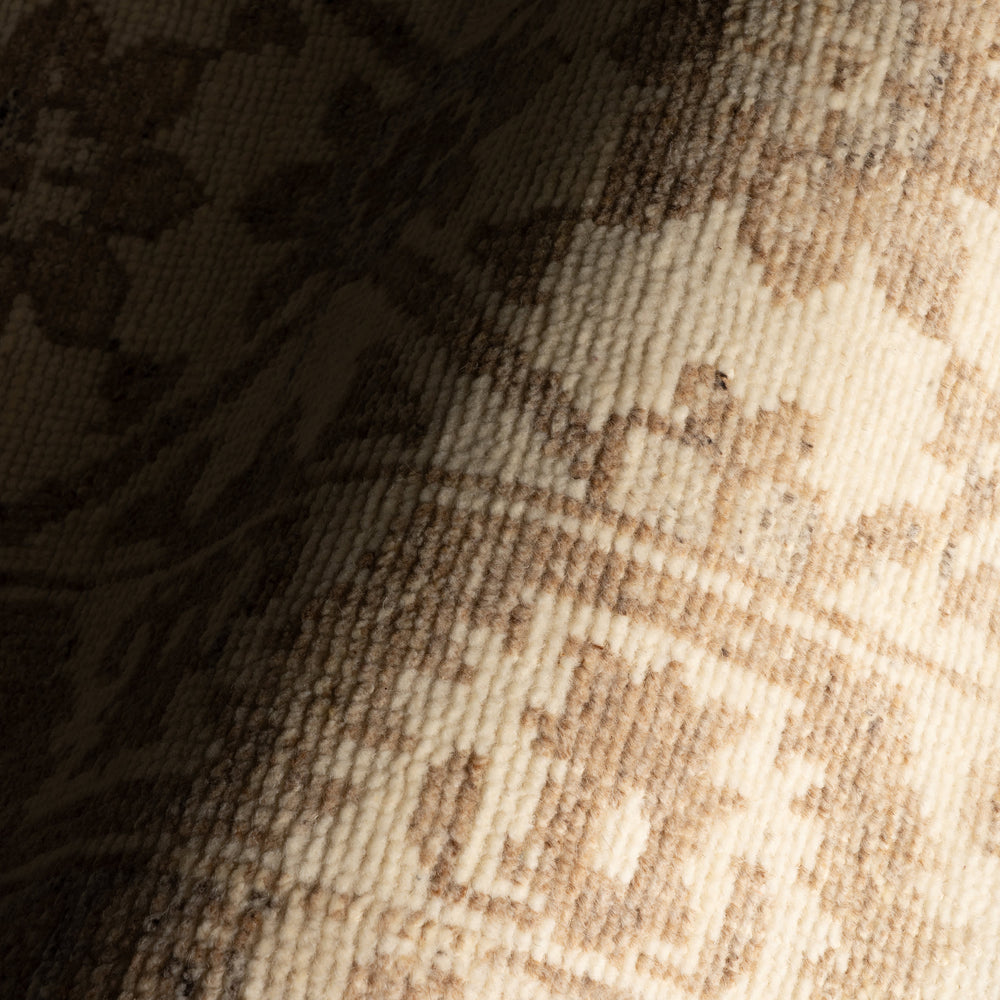 Casdia Traditional Vintage Rug | Ivory