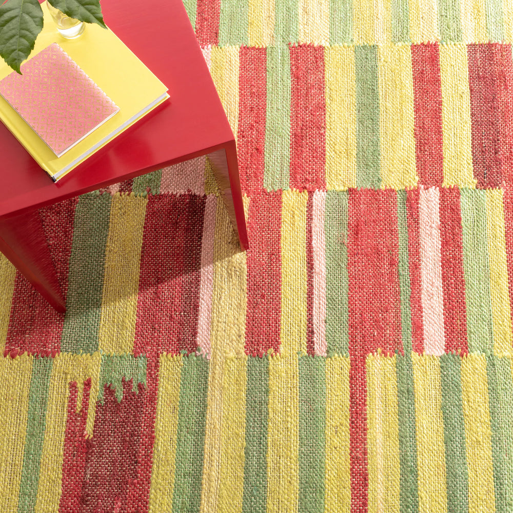 Time Out Handwoven Jute Rug | Green