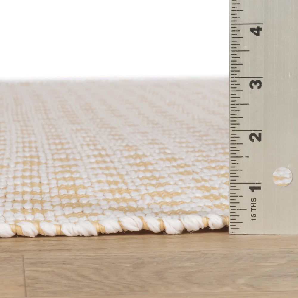 Trellis Handwoven Indoor/Outdoor Rug | Gold
