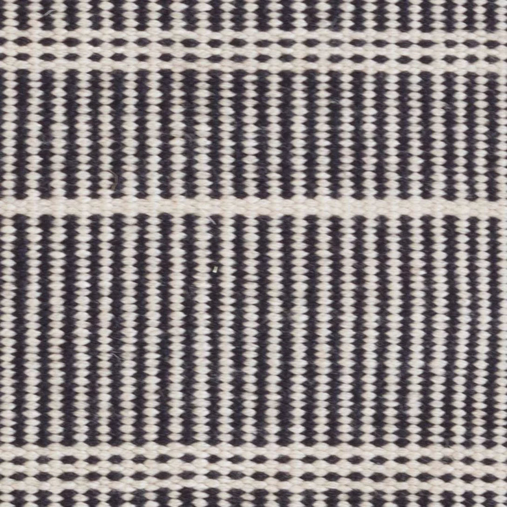 Samson Handwoven Indoor/Outdoor Rug Swatch | Black
