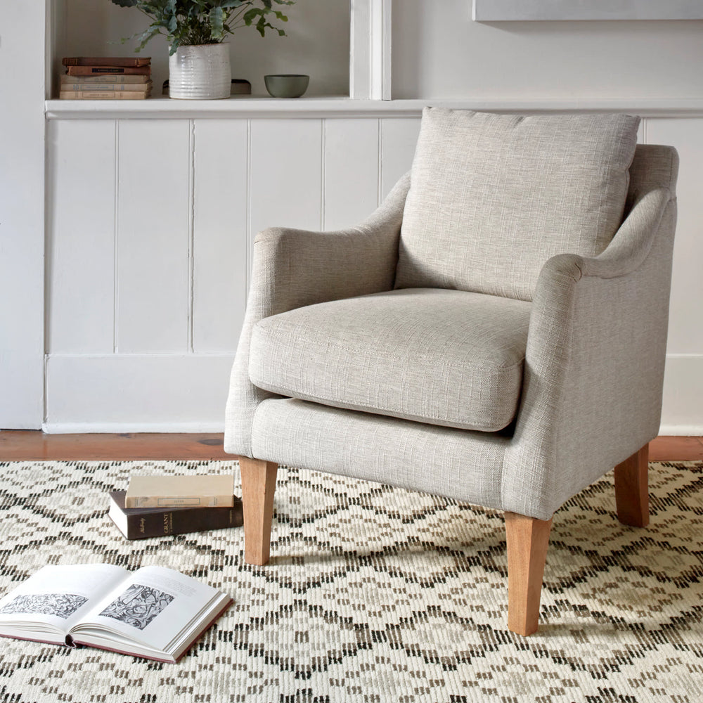 Diamond Cove Hand Tufted Wool Rug | Black