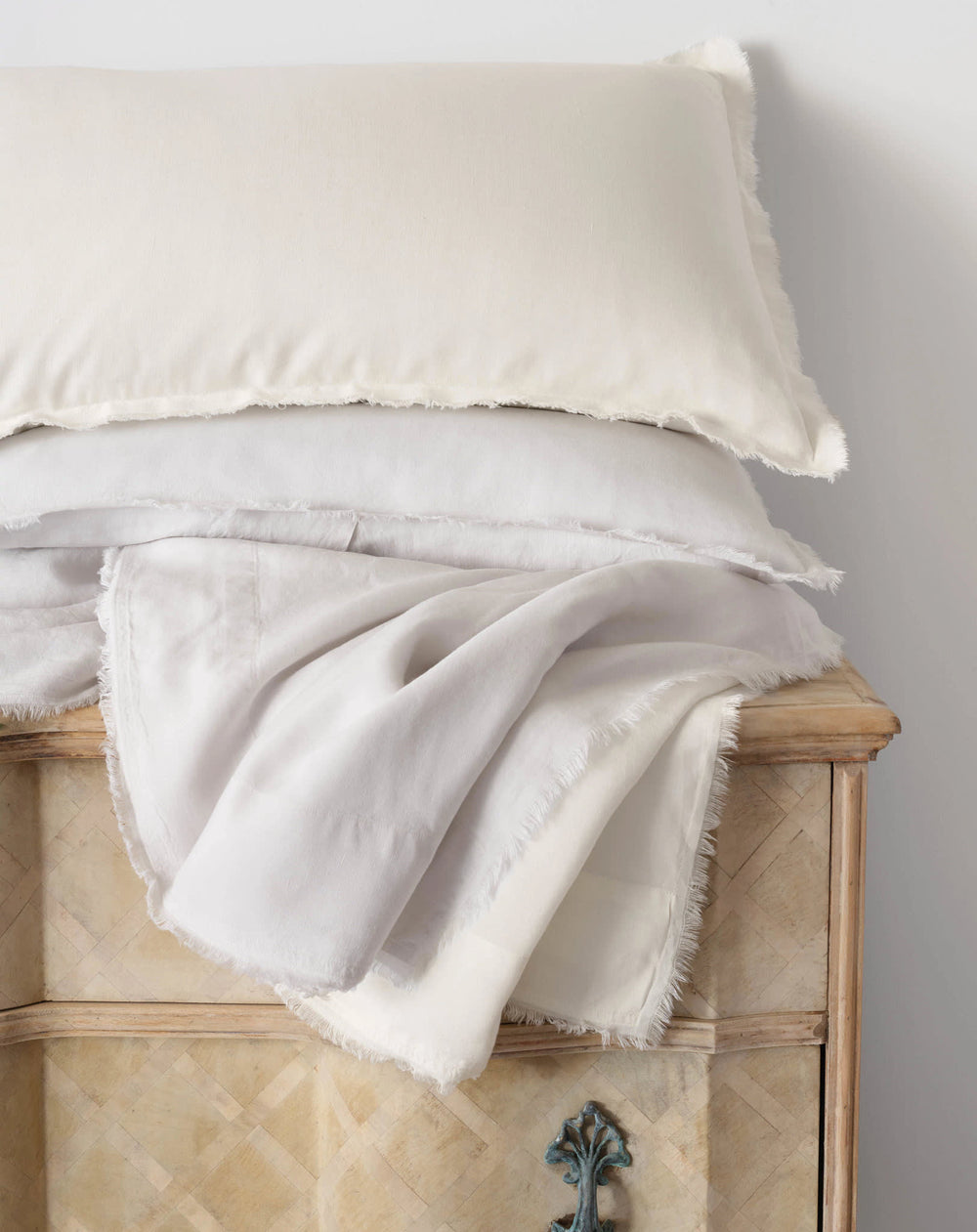 Faye Linen Sheet Set | Plaster