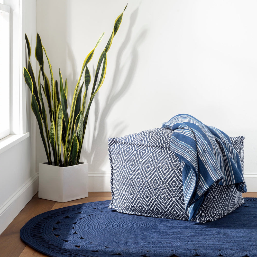 Reef Handwoven Indoor/Outdoor Oval Rug | Navy
